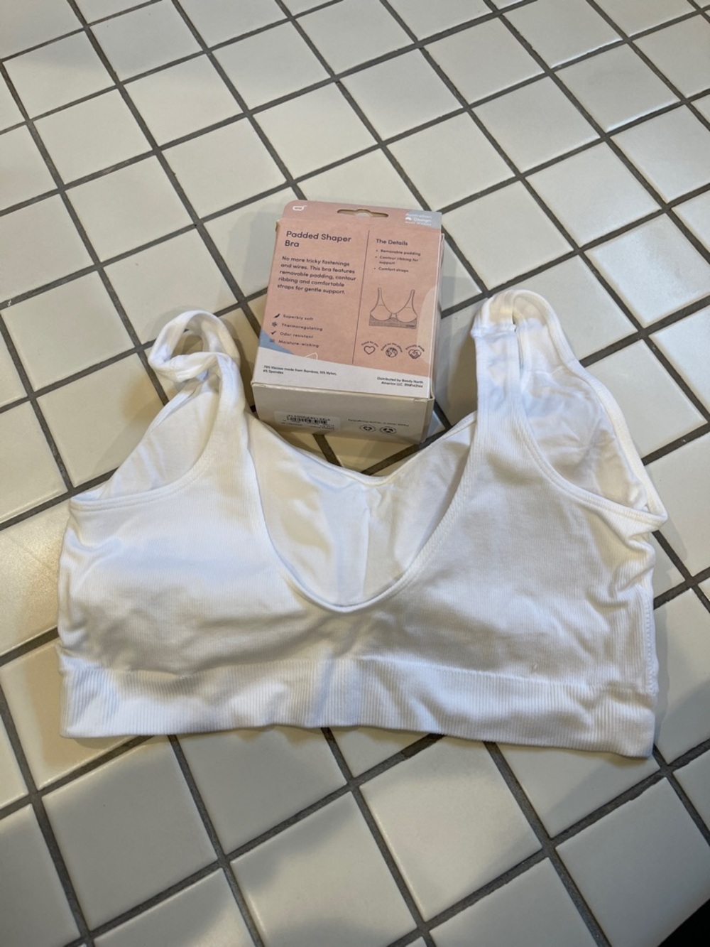 BOODY White Seamless Wireless Scoop Bra - Picture 3 of 3